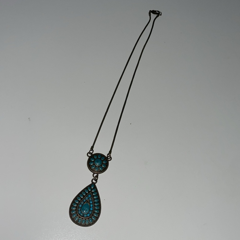 Turquoise Pendant Necklace